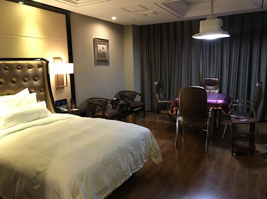 不是口号式的文化宣导